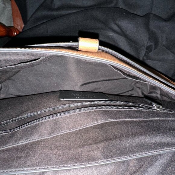 Gently Loved Hudson Messenger In Natural Leather - Picture 6 of 7